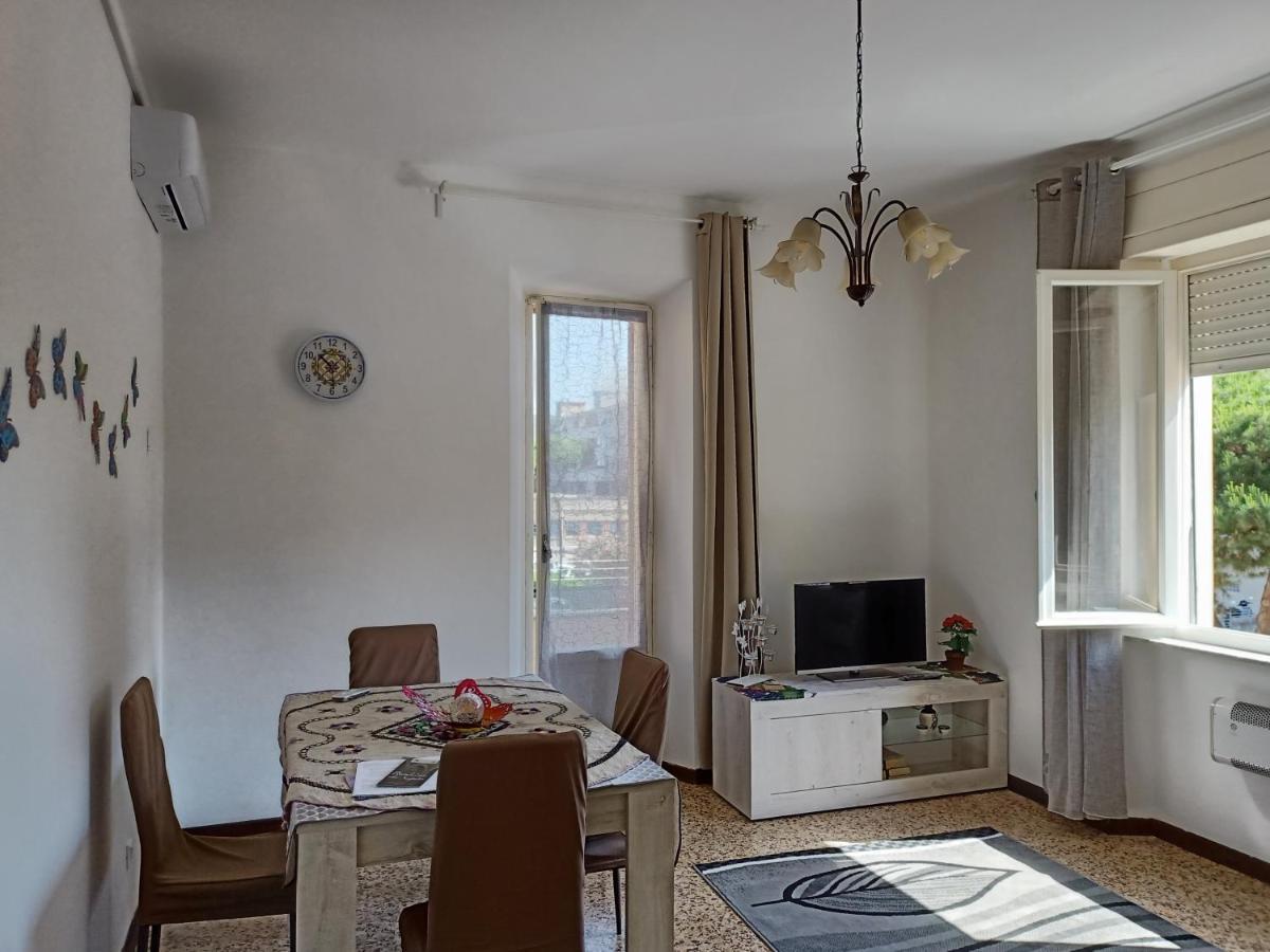 Casa Ilanfra - Appartamenti Gabbiano, Farfalla E Stella Marina Piombino Eksteriør bilde