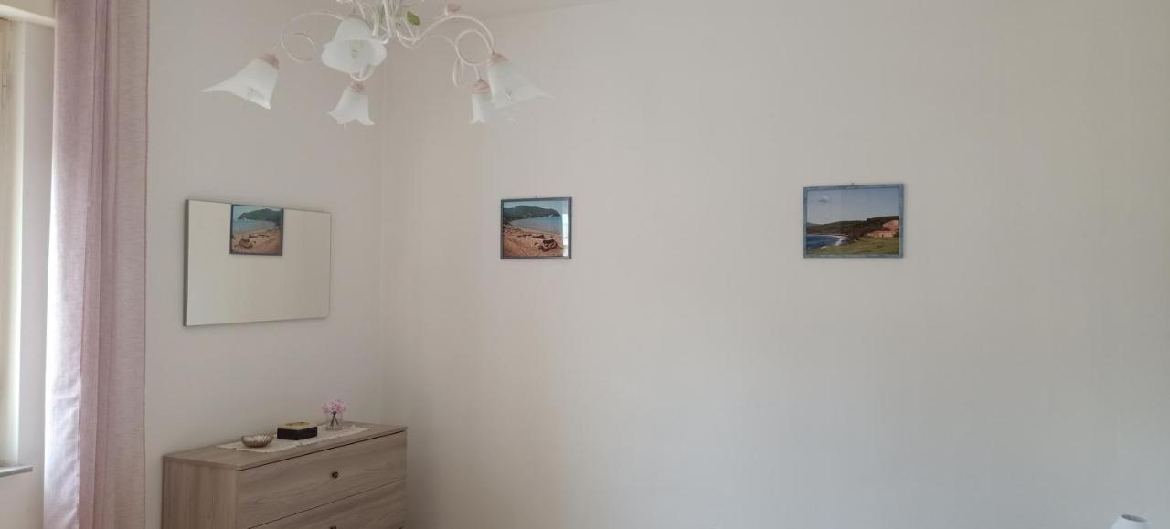 Casa Ilanfra - Appartamenti Gabbiano, Farfalla E Stella Marina Piombino Eksteriør bilde