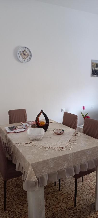 Casa Ilanfra - Appartamenti Gabbiano, Farfalla E Stella Marina Piombino Eksteriør bilde