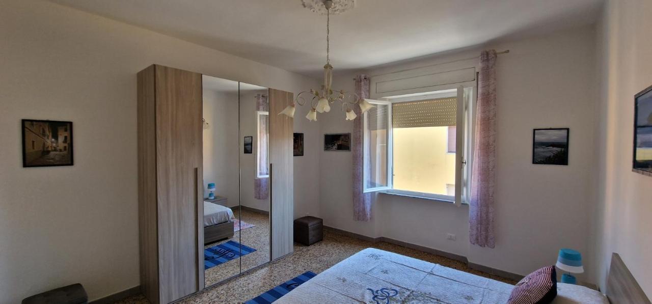 Casa Ilanfra - Appartamenti Gabbiano, Farfalla E Stella Marina Piombino Eksteriør bilde