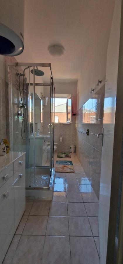 Casa Ilanfra - Appartamenti Gabbiano, Farfalla E Stella Marina Piombino Eksteriør bilde
