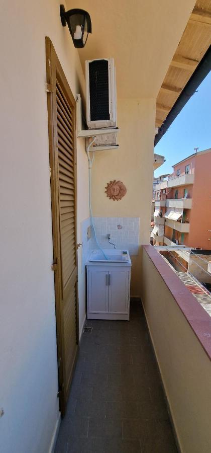 Casa Ilanfra - Appartamenti Gabbiano, Farfalla E Stella Marina Piombino Eksteriør bilde