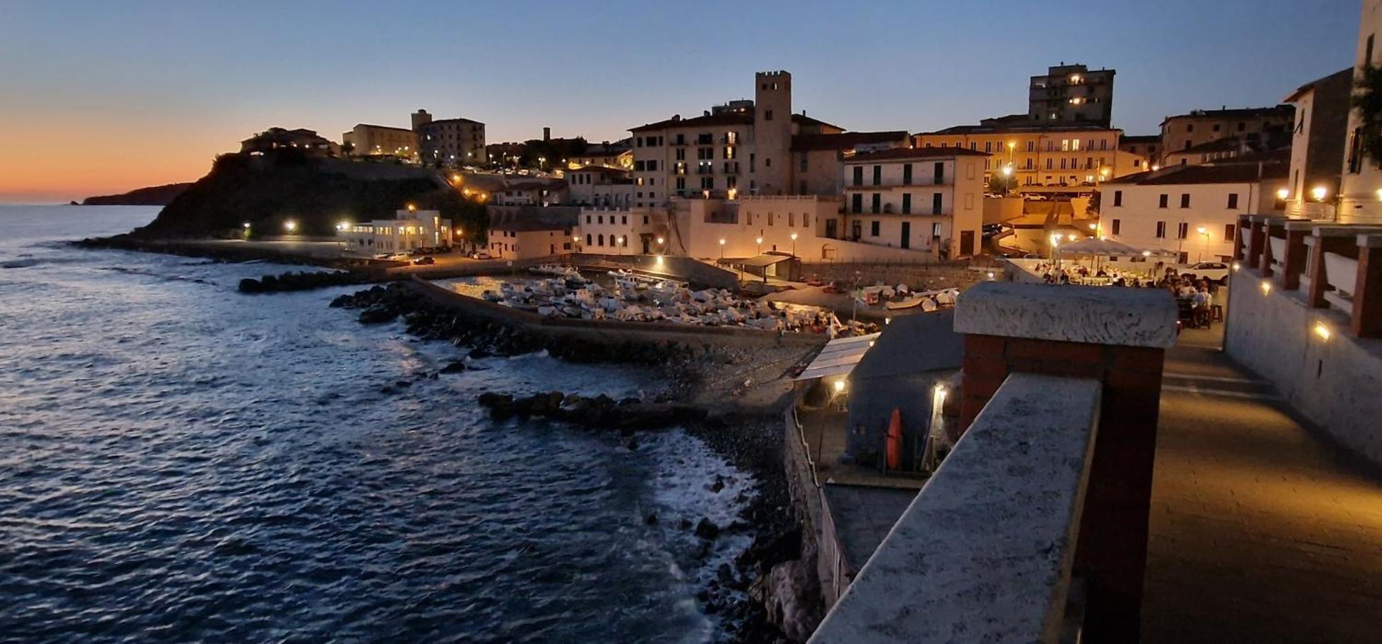 Casa Ilanfra - Appartamenti Gabbiano, Farfalla E Stella Marina Piombino Eksteriør bilde